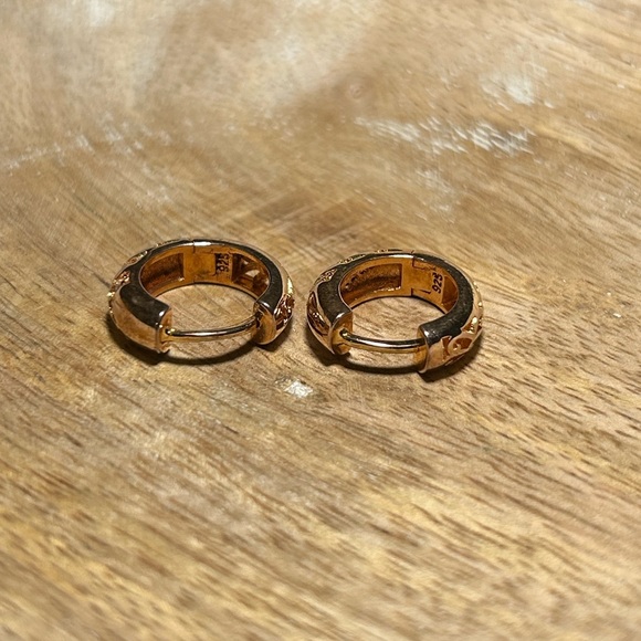 CZ Huggies Gold Vermeil Over 925 Sterling Silver Earrings - Picture 6 of 12